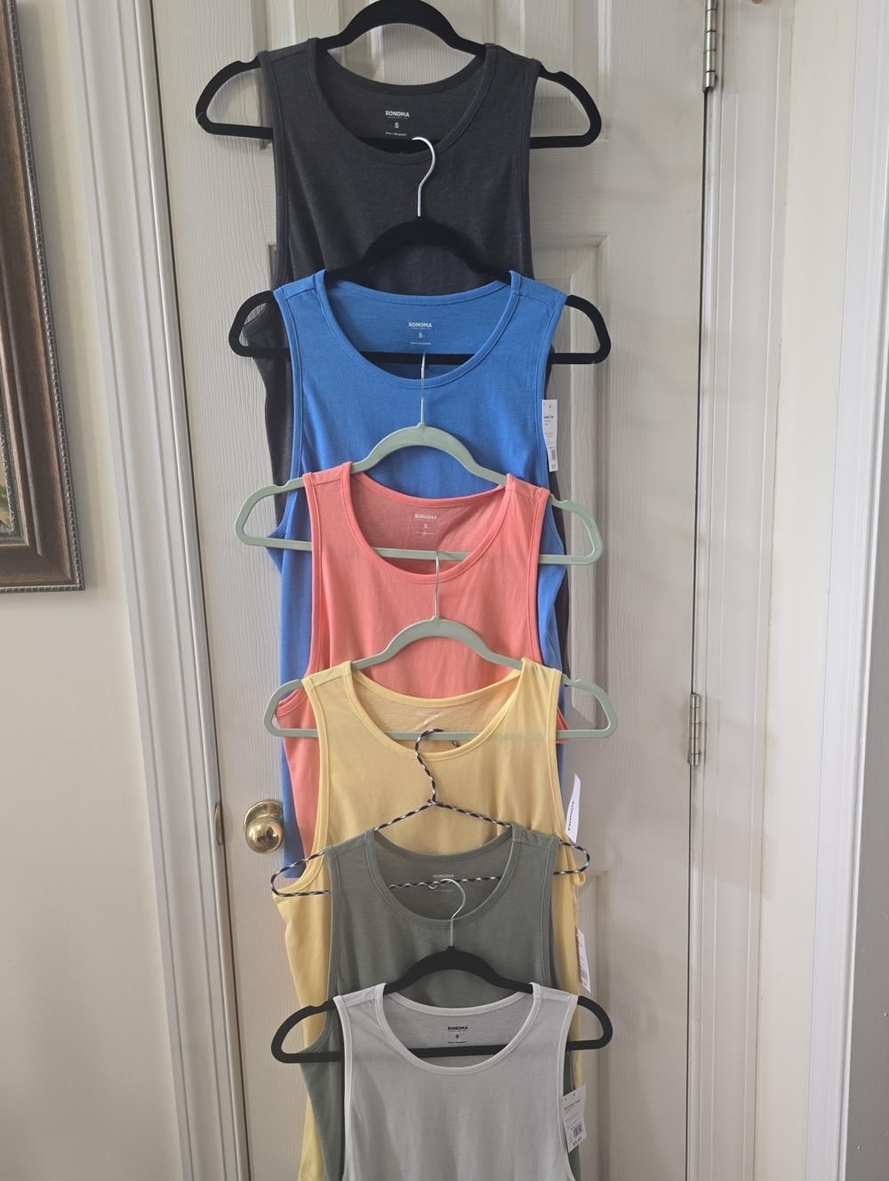 SONOMA BRAND MEN'S BUNDLE OF 6 TANK TOPS ALL SIZE SMALL